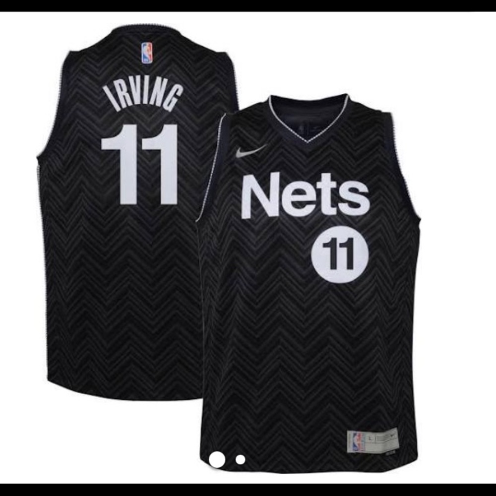 New with tags kyrie irving